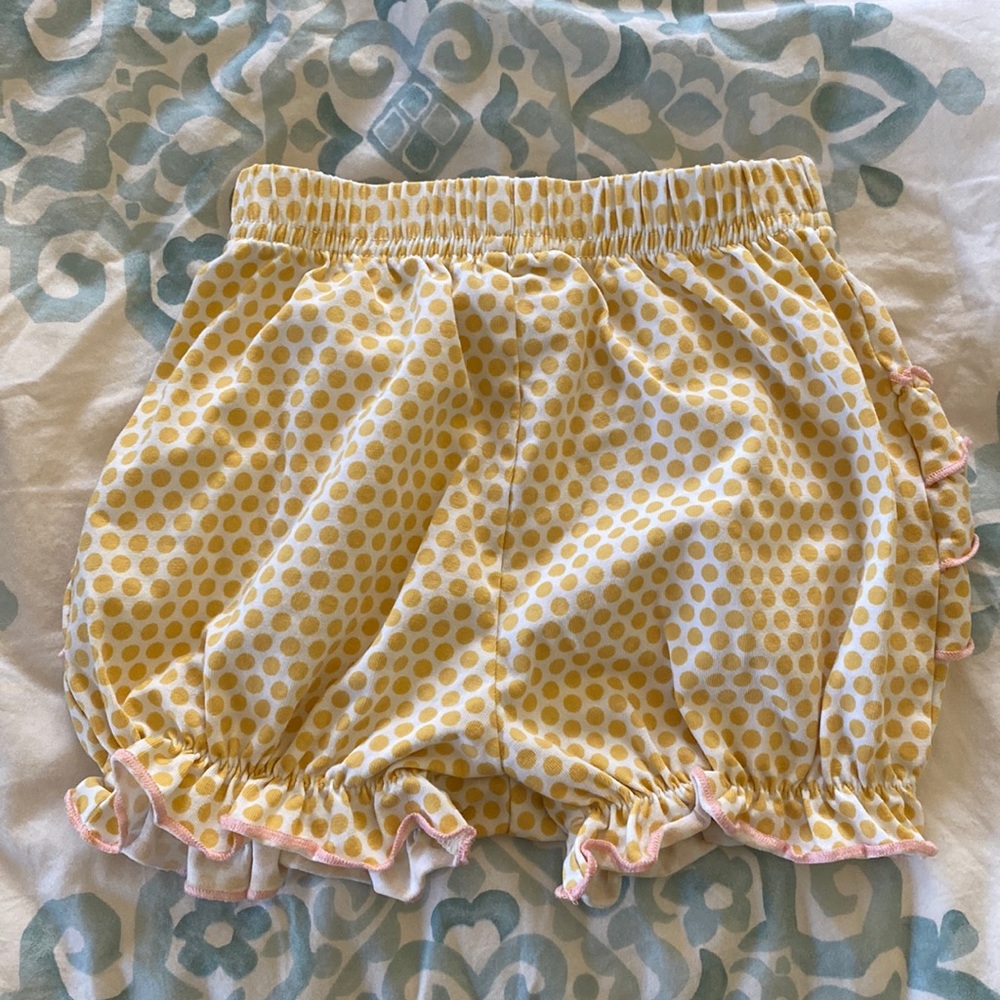 Shrimp and grits shorts